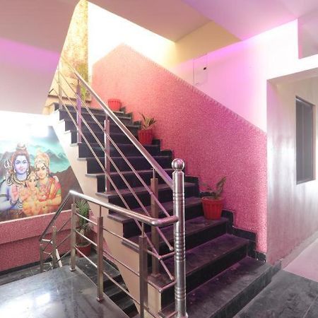 Shree Ram Hotel 戈勒克布尔 外观 照片