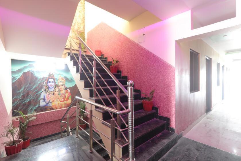 Shree Ram Hotel 戈勒克布尔 外观 照片