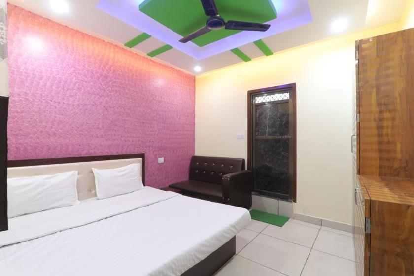 Shree Ram Hotel 戈勒克布尔 外观 照片